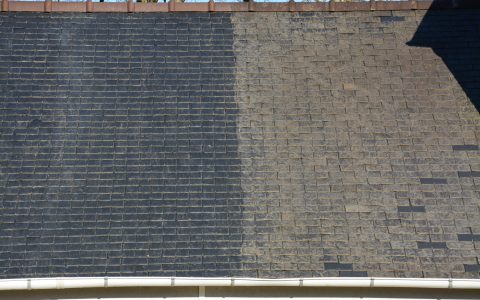 Nettoyage de toiture en ardoises